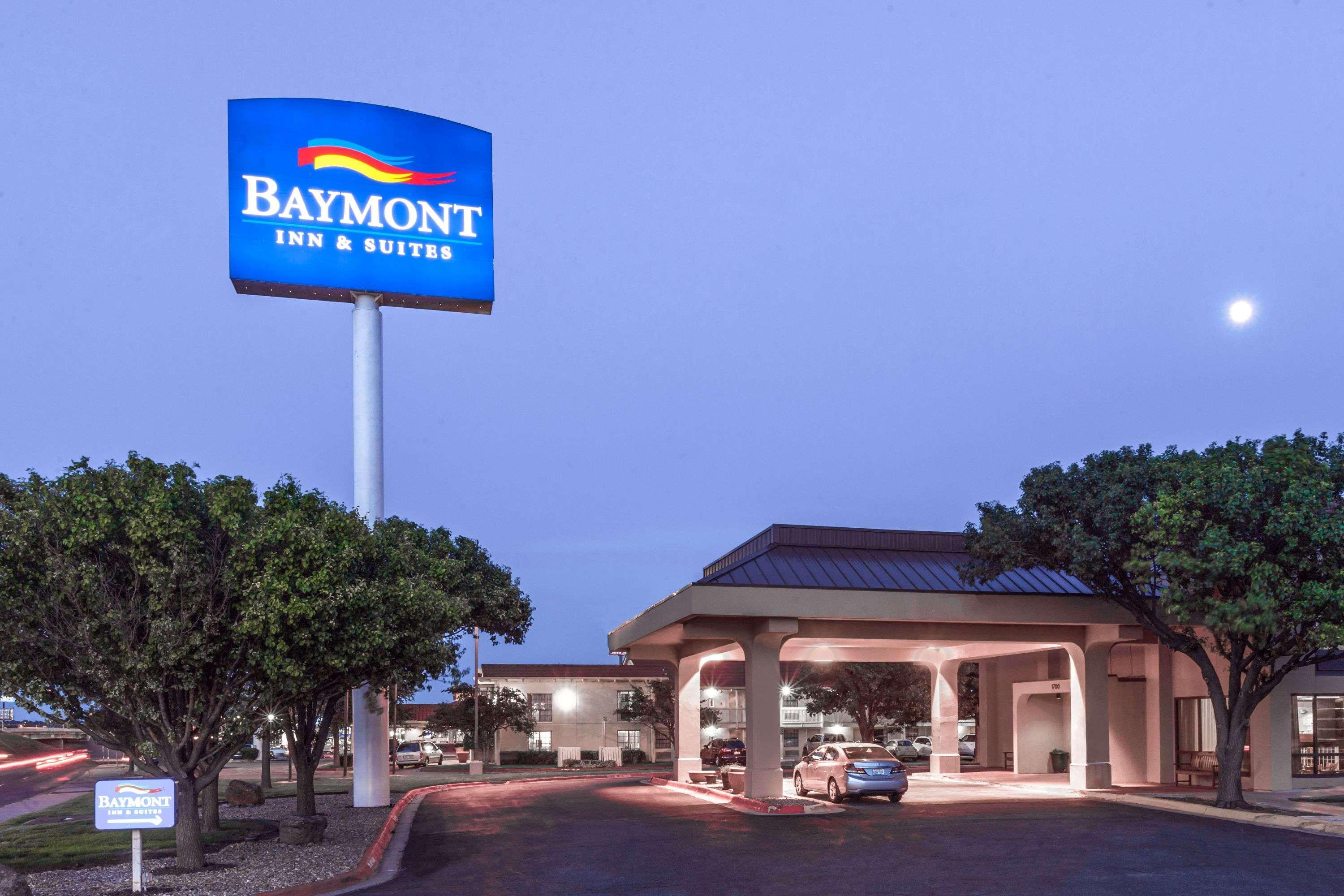Готель Baymont By Wyndham Amarillo East Екстер'єр фото